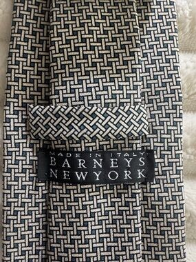 Barneys New York Beige and Navy Geometric Silk Tie